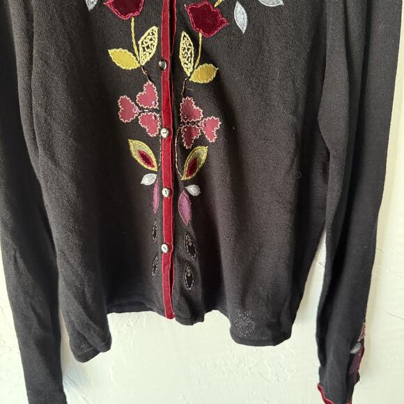 J Jill Sweater Y2k Whimsigoth Medium Petite Floral Embroidered Button‎ Cardigan - Picture 4 of 9